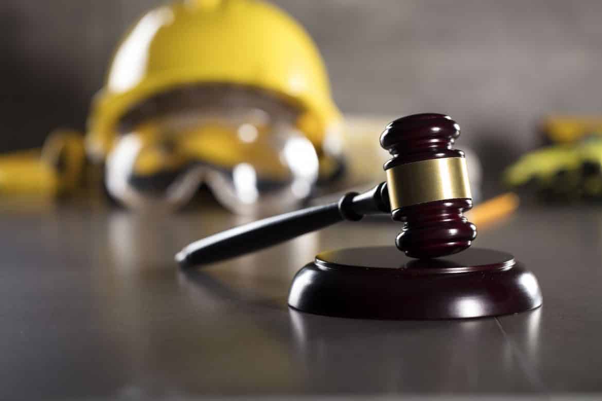 Temyiz Veya İstinafta Bozulan Dosya İçin Ödenen Avukatlık Ücretinin İadesi Kim Tarafından Yapılır