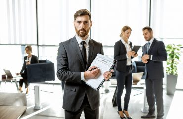 İŞÇİNİN SİGORTA PRİMLERİNİN ASGARİ ÜCRET ÜZERİNDEN YATIRILMASI SEBEBİYLE HAKLI FESİH